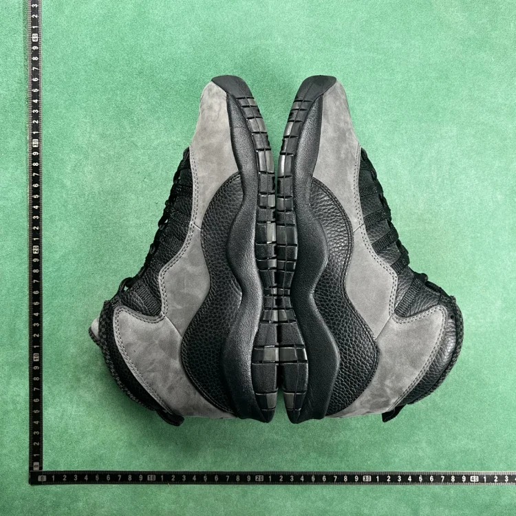 GX 7 soft and comfortable mid-top retro basketball shoes