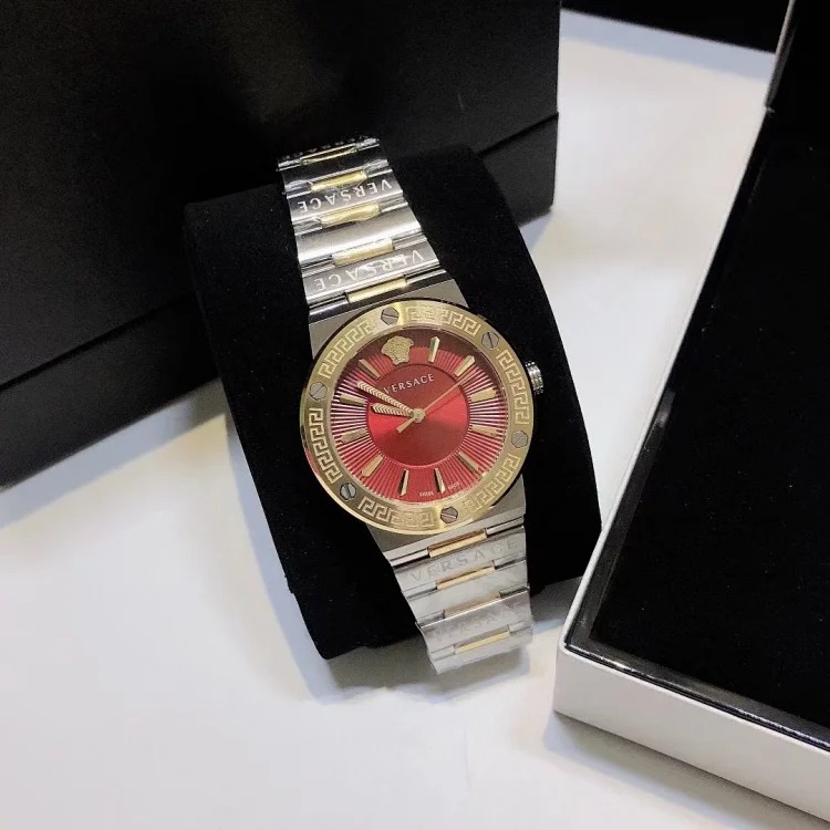 Versace New Versace Greca Logo Series Watch