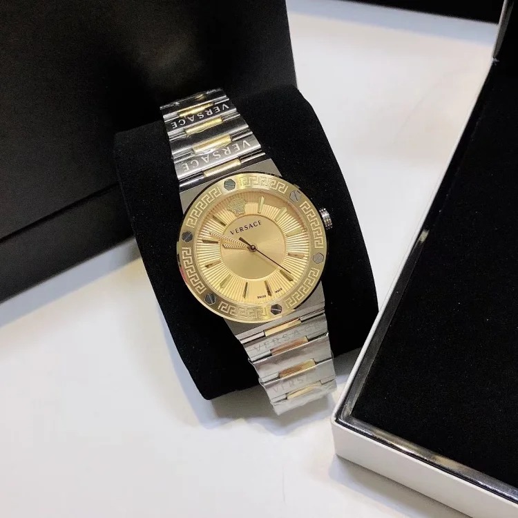 Versace New Versace Greca Logo Series Watch