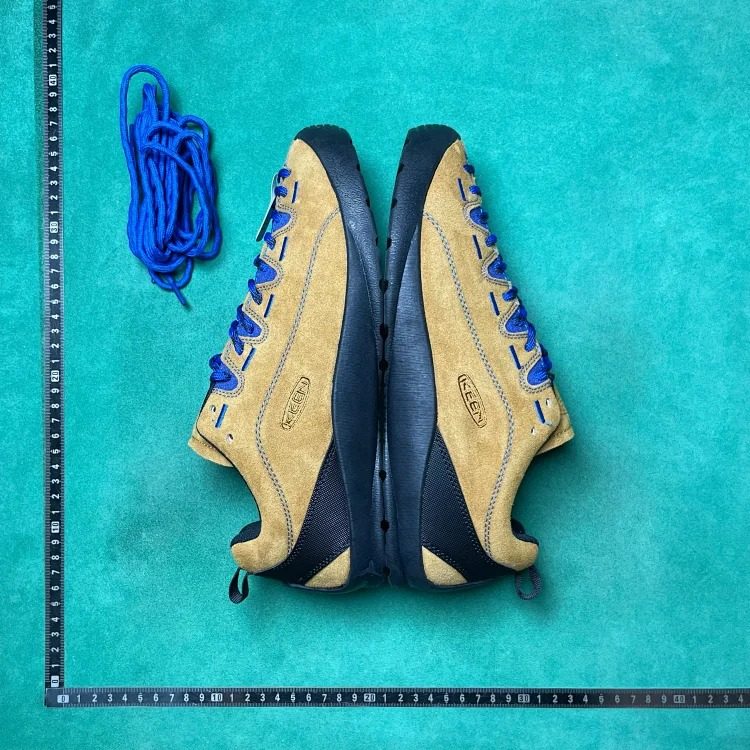 Wear-resistant and breathable low-cut hiking shoes B0D