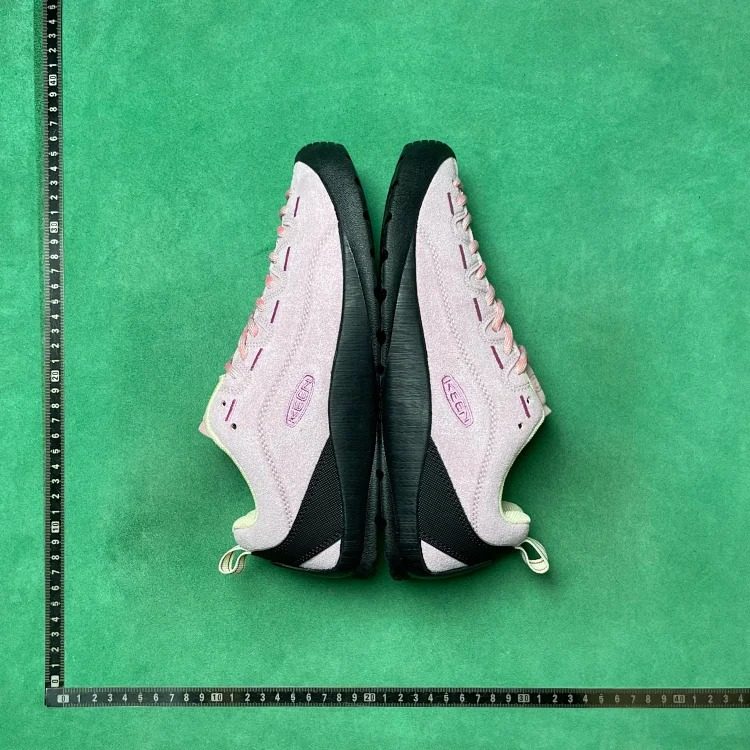 Wear-resistant and breathable low-cut hiking shoes B0D
