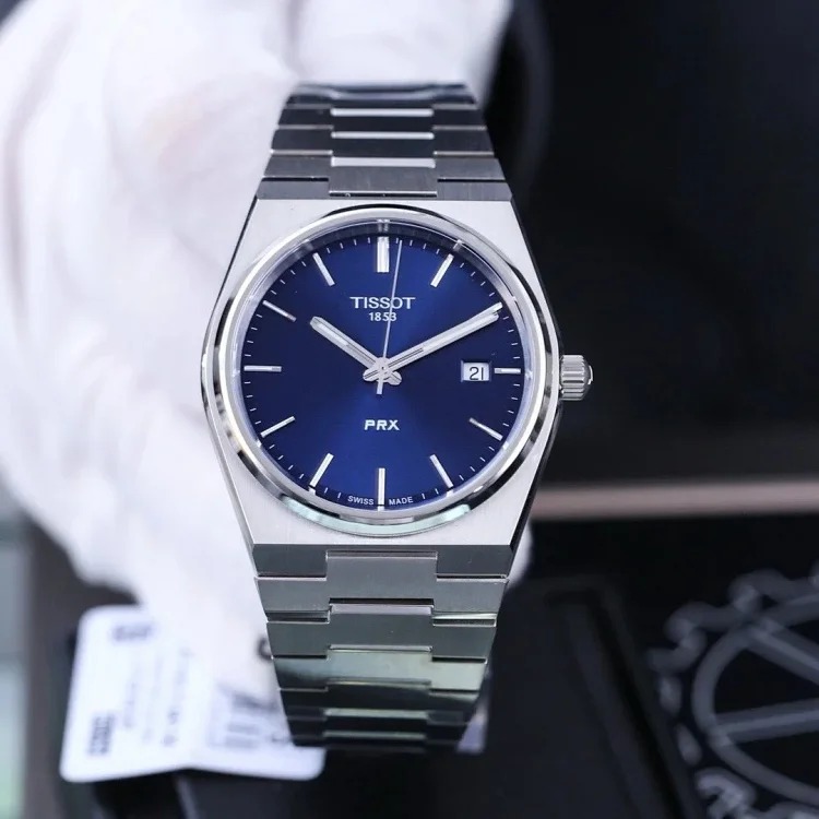 ¥835 Watch M: