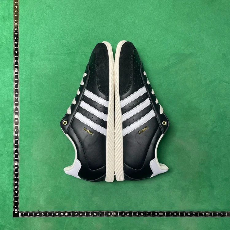 Classic retro low-top casual shoes B0D image 2