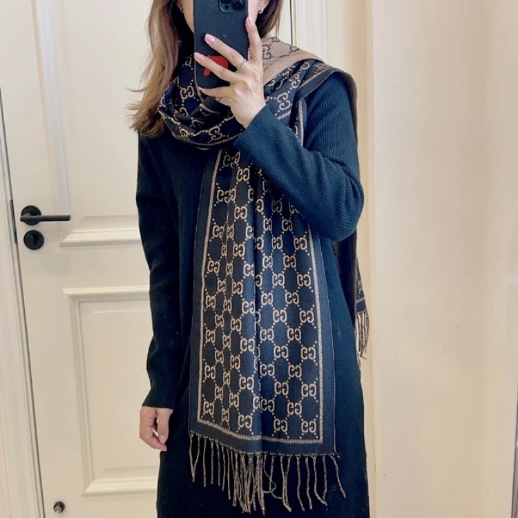 GU's new trendy scarf-CY image 5