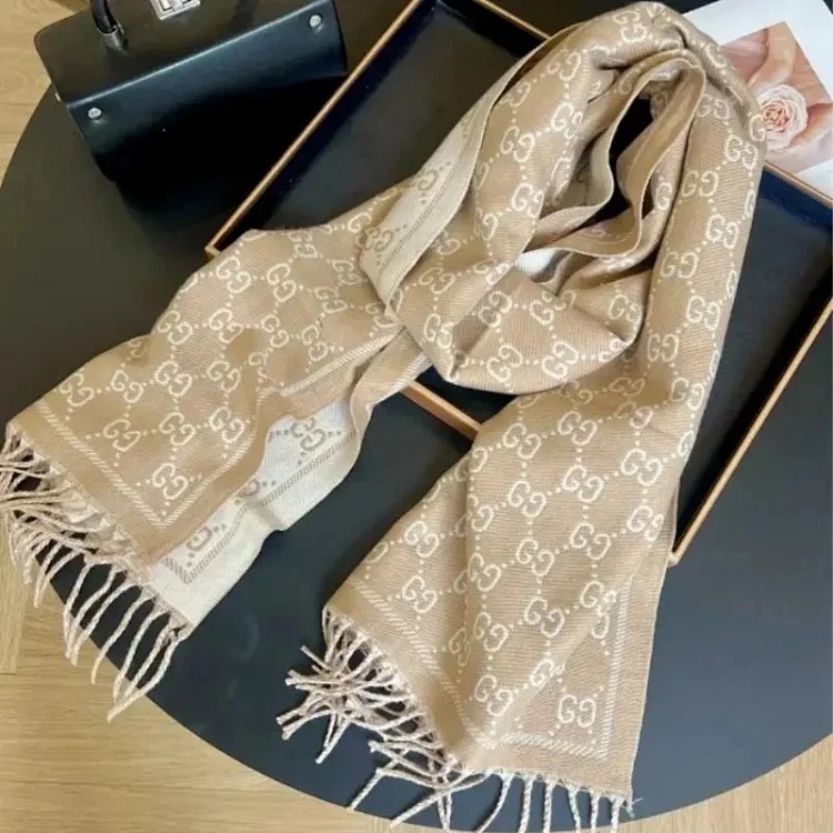GU's new trendy scarf-CY image 6