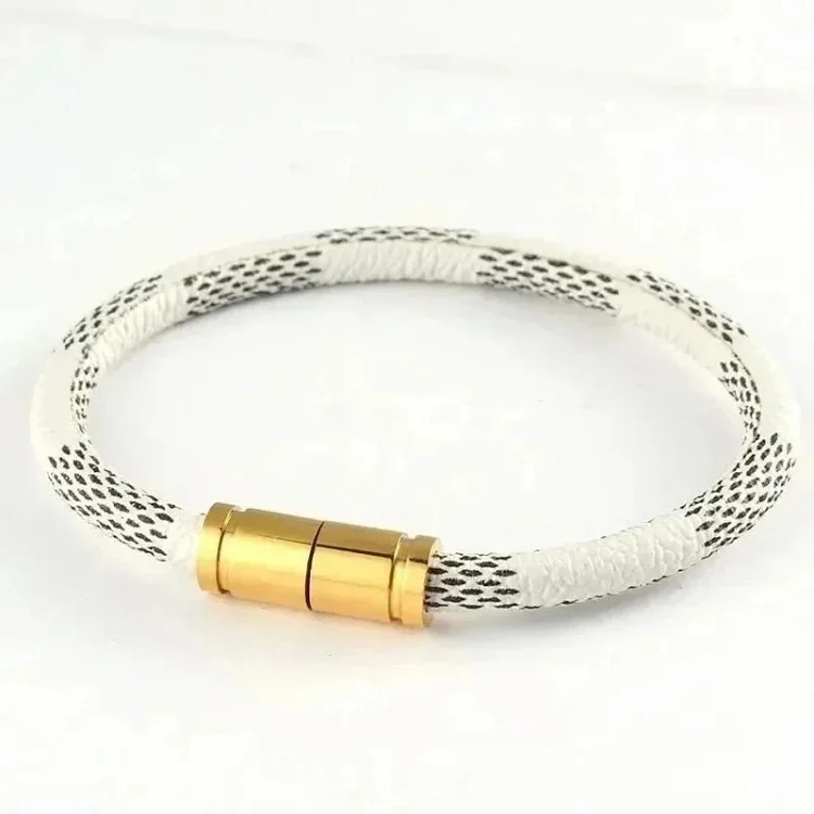 Fashion trend bracelet 01