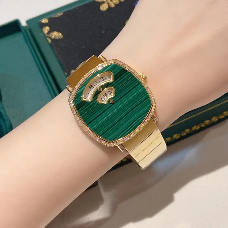 Gucci women watch with Swiss movement