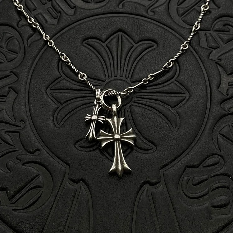 Chrome Hearts Ch trendy brand retro old Crow necklace s925 silver men and women couple size double cross necklace pearl chain image 4