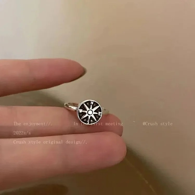 Versatile cross gothic ring for men and women, trendy retro old European and American style ring opening, adjustable cool relief