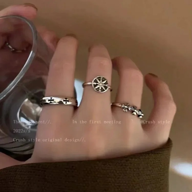 Versatile cross gothic ring for men and women, trendy retro old European and American style ring opening, adjustable cool relief