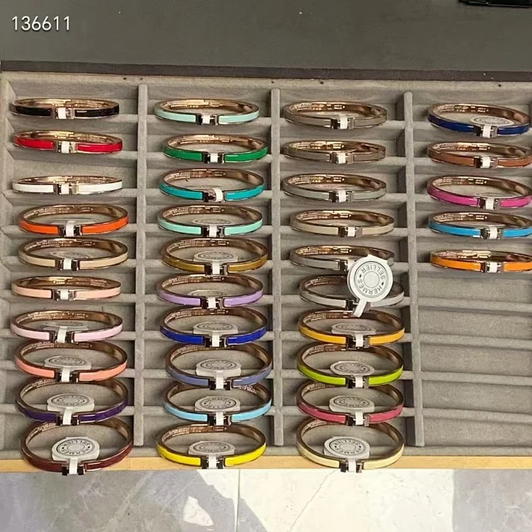 Cross-border hot style high Aimajia H letter buckle bracelet narrow 6mm vacuum plating non-fading bracelet for women
