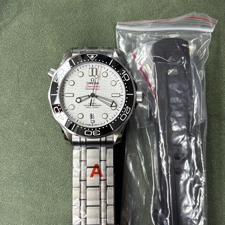 Apple Watch (522) (extra charge for watch strap, please contact customer service)