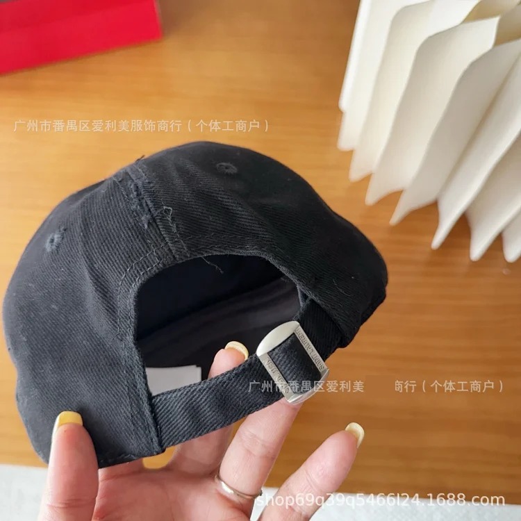 Korean style soft top solid color peaked cap casual trendy men's curved brim sports hat American simple baseball hat women's spring and summer