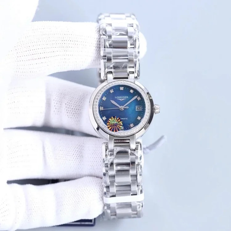M1￥520-750 Fashionable and versatile watch