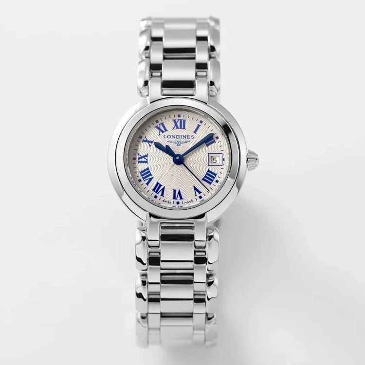 M1￥520-750 Fashionable and versatile watch