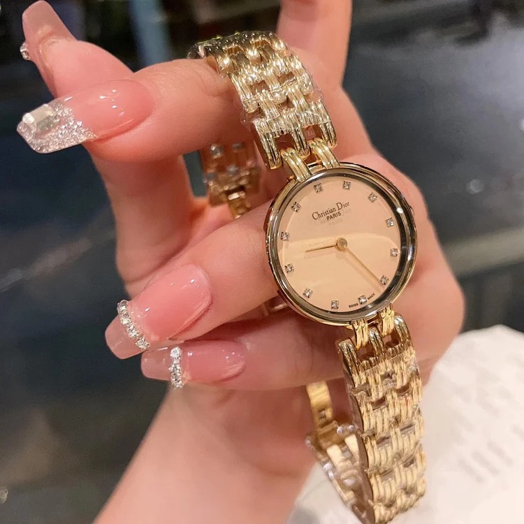 Japanese medieval treasure watch ✨ Dior fashion devil women's watch