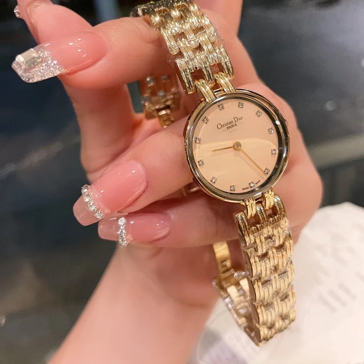 Japanese medieval treasure watch ✨ Dior fashion devil women's watch