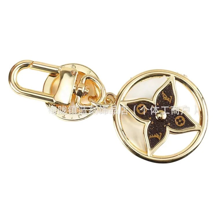 Louis Vuitton New home alloy keychain pendant jewelry bag chain love Seiko presbyopia soft cross-border wholesale