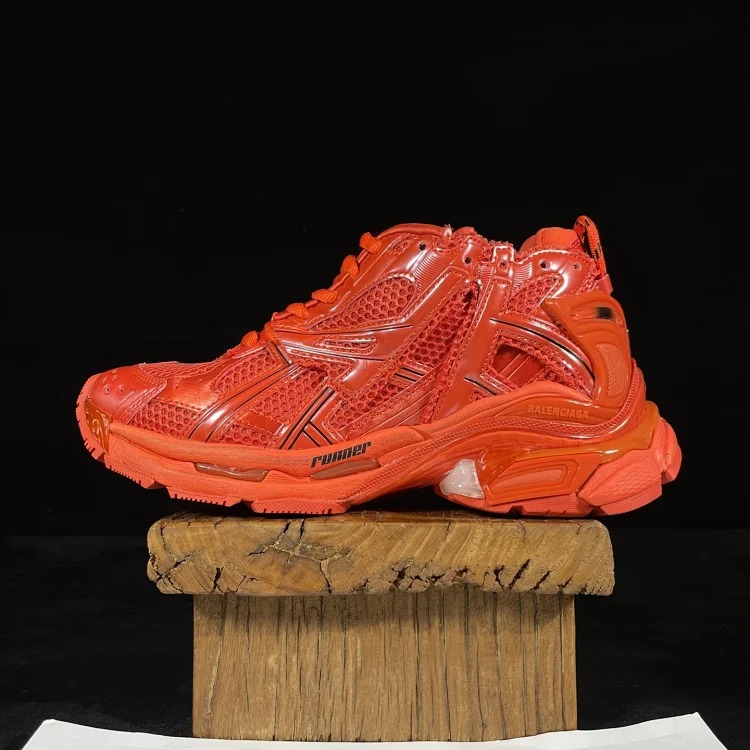 Runner original large box 1:1 original with correct details image 2