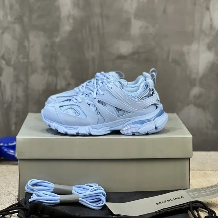 Louis Vuitton Tr ~ 1:1 original material details image 6