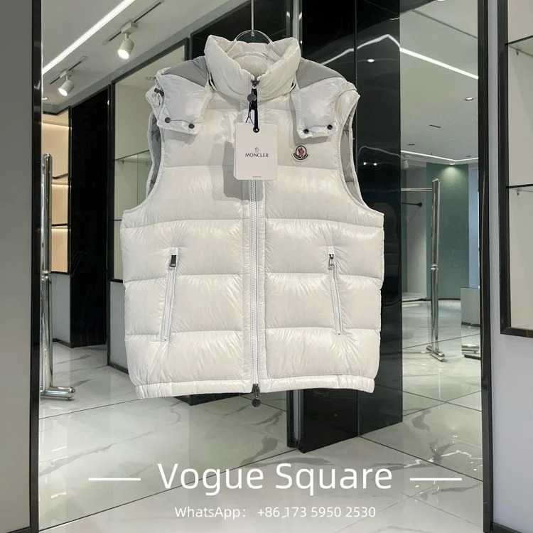 Mon hooded vest down jacket, detachable, the surface of the body is made of nylon velvet with large and fluffy