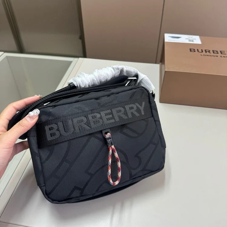 Br camera bag 20x8x14