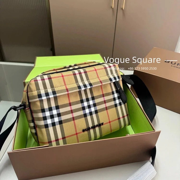 Br camera bag 20x8x14