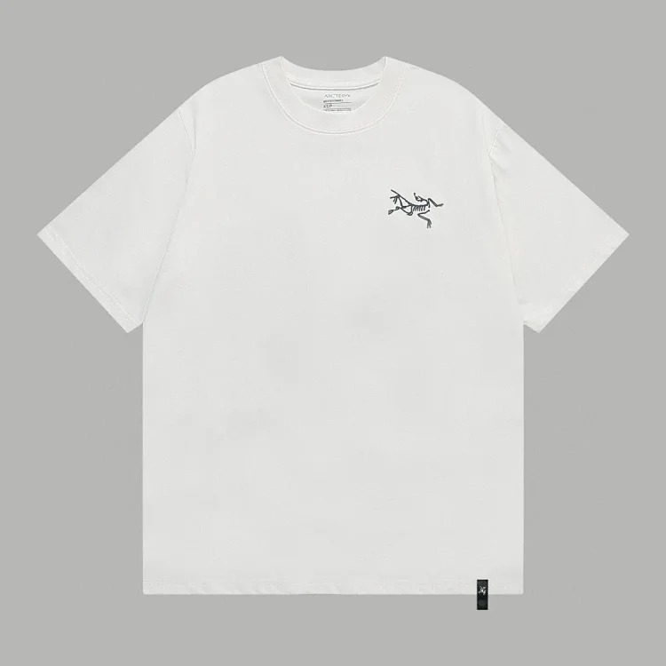 Ar print short sleeve t-shirt