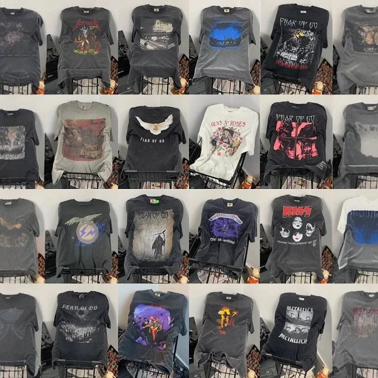 SaiÓnt MichÓael x CacÓtus Plant Flea Market SMÓILE Tee