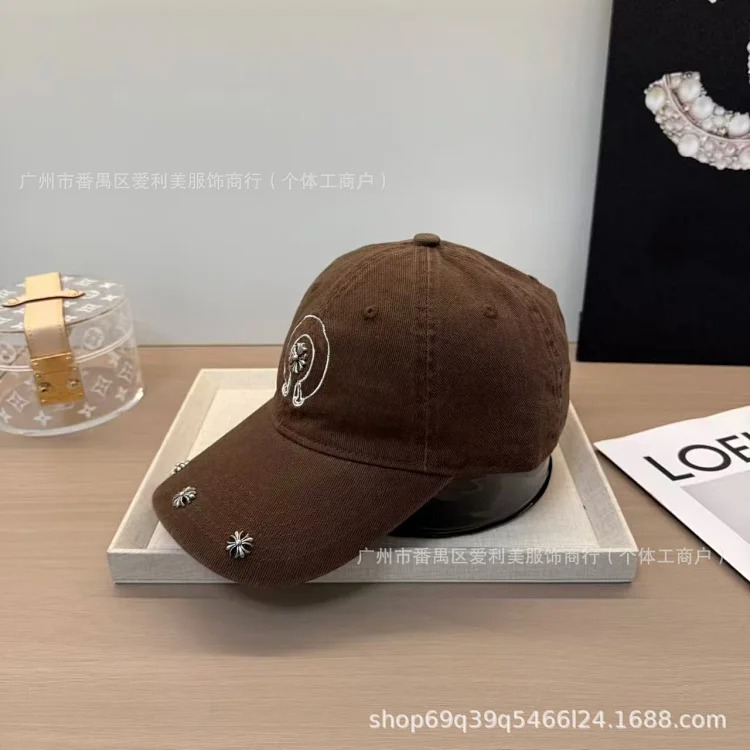 New hat women's face-showing small baseball cap outdoor fashion casual peaked hat sunshade baseball cap for men and women
