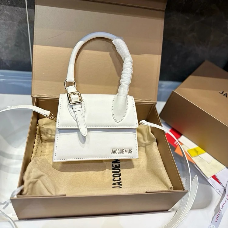 Jac tote bag 18x13