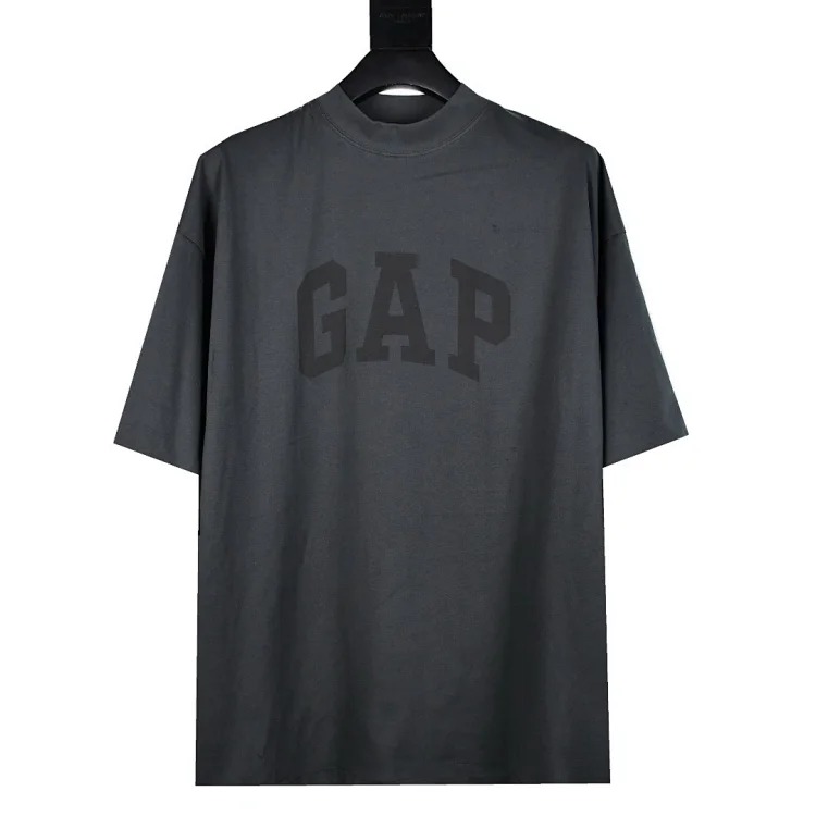 GA Peace Dove loose short-sleeved T-shirt with dropped shoulders