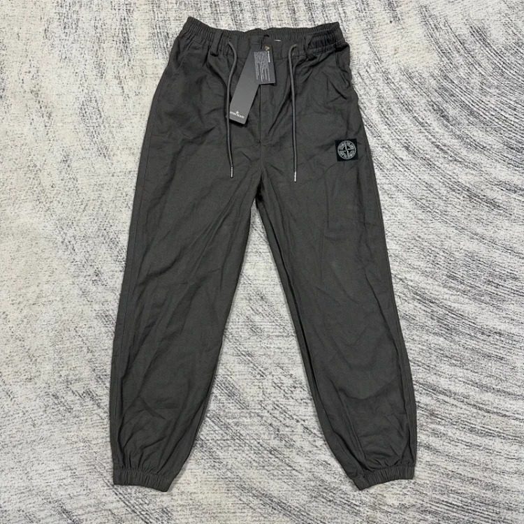 Fashionable and versatile classic pants image 2
