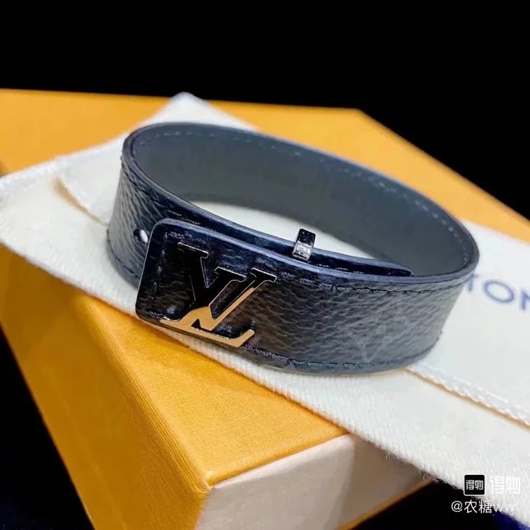 L black floral leather bracelet