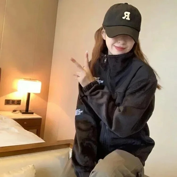 YT18-- versatile jacket