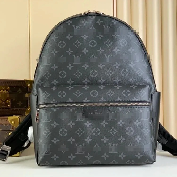 L~Discovery Backpack 1:1 original leather pattern, feel free to compare with other inferior quality ones on the market