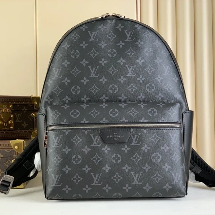L～Discovery Backpack 1:1 original leather pattern, feel free to compare with other inferior quality ones on the market image 5