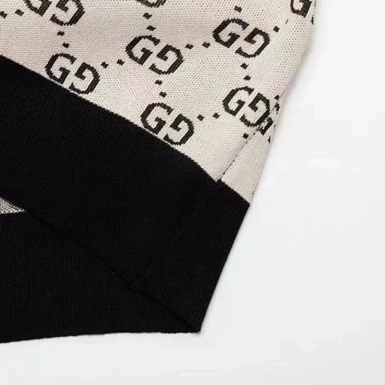 GU T-shirt-6065