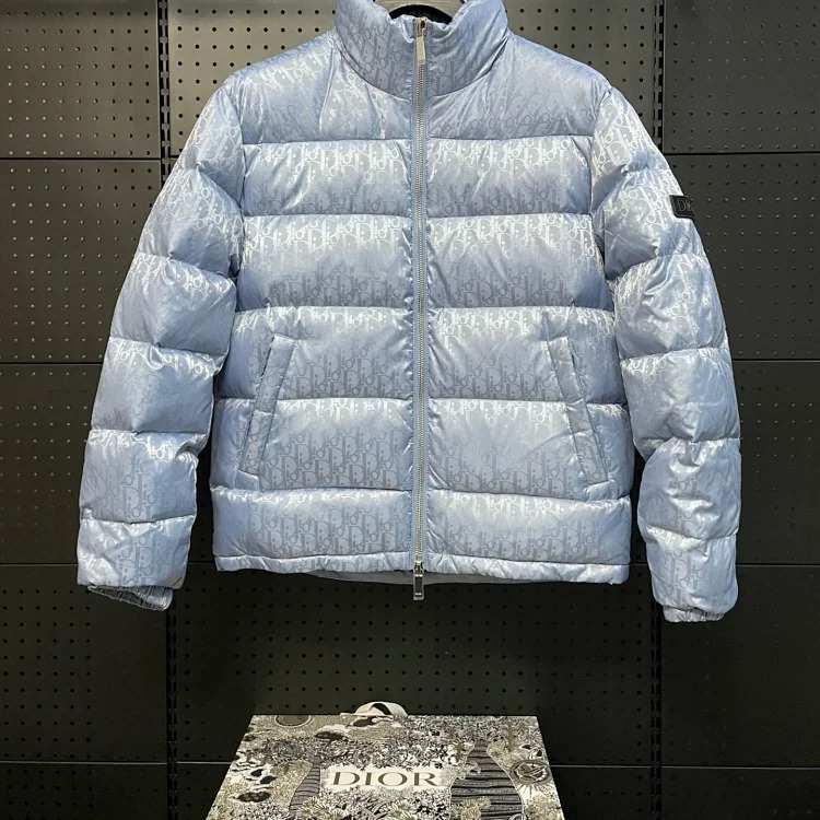 Louis Vuitton D 23FW dark pattern old flower stand collar feather 90 fill power white goose down, (90% white goose down ➕ 10% white goose feather) This kind of down is full of fluffiness and image 4