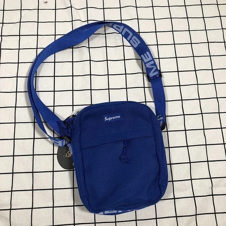 Sup 018ss single shoulder small square bag fashionable sports small bag men and women crossbody shoulder bag(pic2) Sup 018ss single shoulder small square bag fashionable sports small bag men and women crossbody shoulder bag