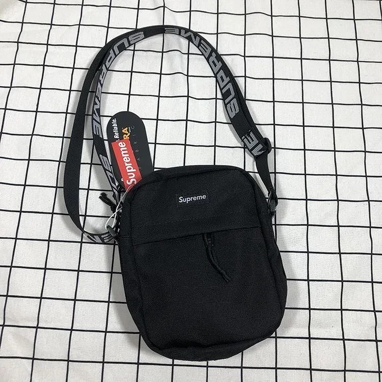 Sup 018ss single shoulder small square bag fashionable sports small bag men and women crossbody shoulder bag(pic4) Sup 018ss single shoulder small square bag fashionable sports small bag men and women crossbody shoulder bag