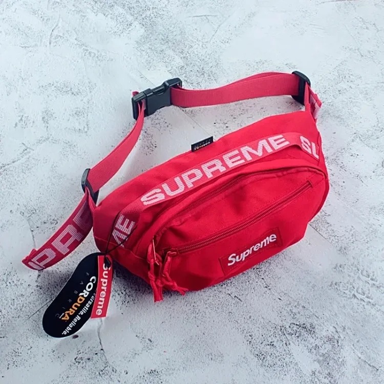 Sup 018ss single shoulder small square bag fashionable sports small bag men and women crossbody shoulder bag(pic6) Sup 018ss single shoulder small square bag fashionable sports small bag men and women crossbody shoulder bag