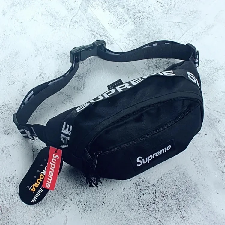 Sup 018ss single shoulder small square bag fashionable sports small bag men and women crossbody shoulder bag(pic7) Sup 018ss single shoulder small square bag fashionable sports small bag men and women crossbody shoulder bag