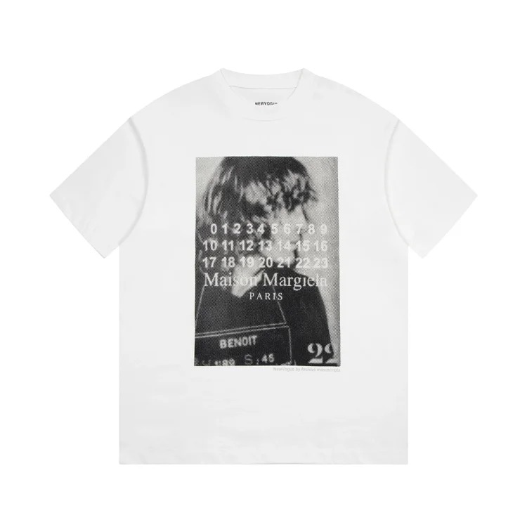 MM6 Maison Margiela Margiela MM6 calendar alphanumeric short-sleeved four-corner mark inverted embroidery T-shirt for men and women