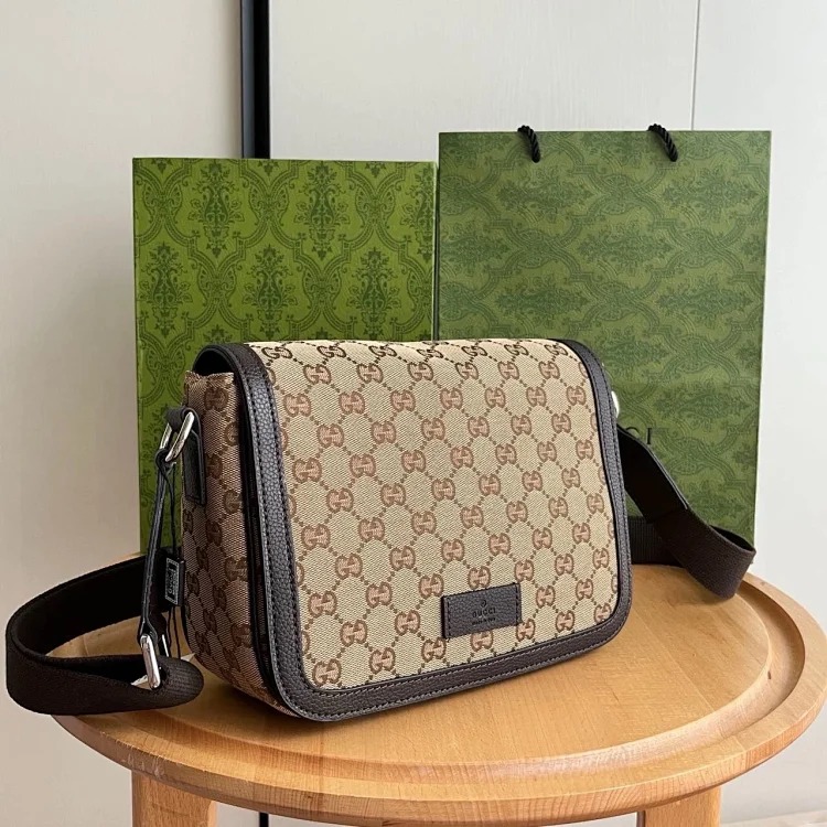 Bag model: 449172 Khaki messenger bag