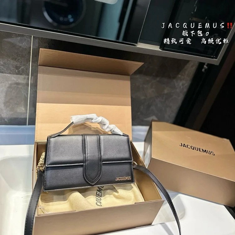 Jacq square bag 24x7x13