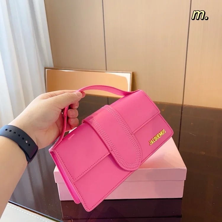Jacq square bag 24x7x13
