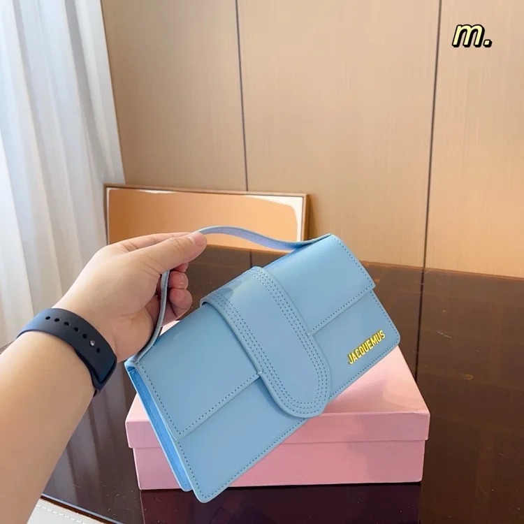 Jacq square bag 24x7x13