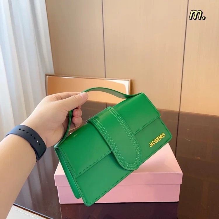 Jacq square bag 24x7x13