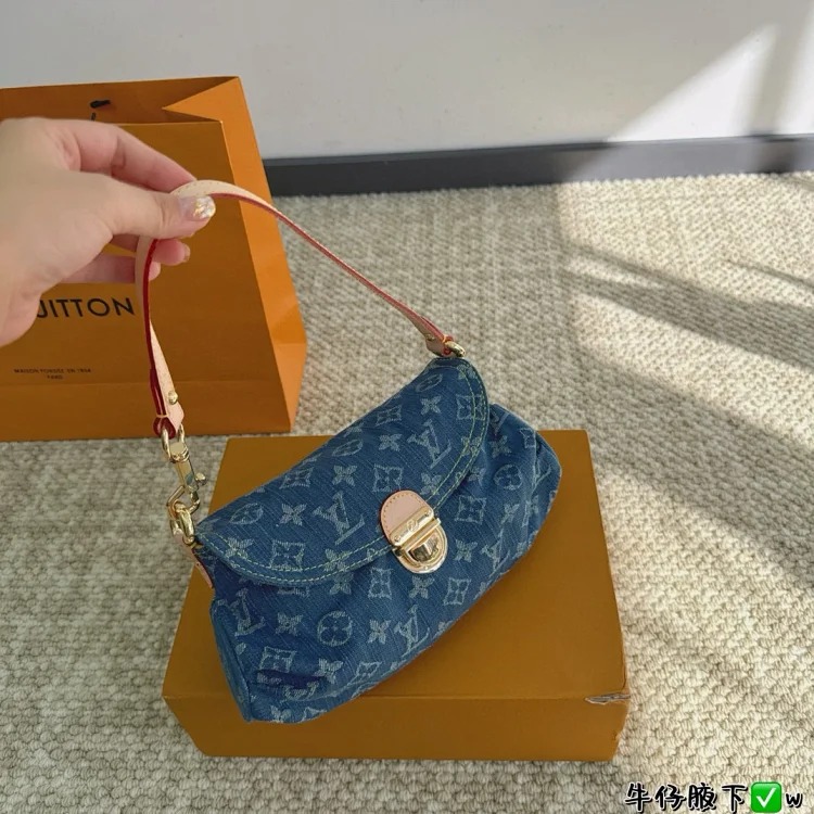 Denim armpit bag 26x15